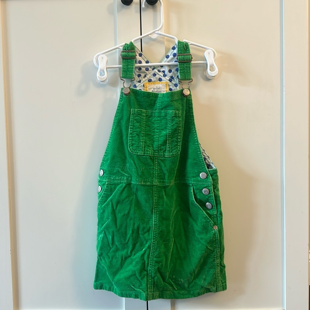 Adorable Mini Boden cord jumper